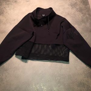 Ivy park black workout sweater/top